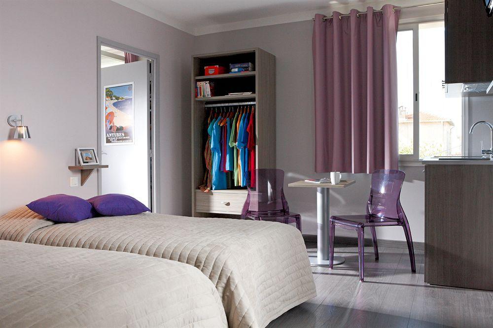 Residence Aragon Juan-les-Pins Eksteriør billede