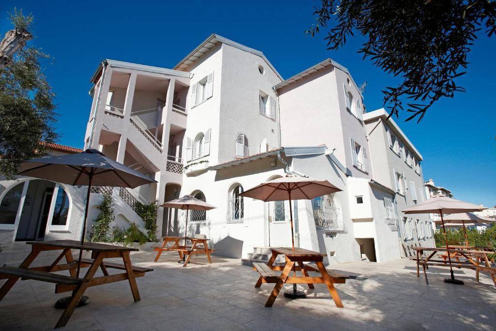 Residence Aragon Juan-les-Pins Eksteriør billede