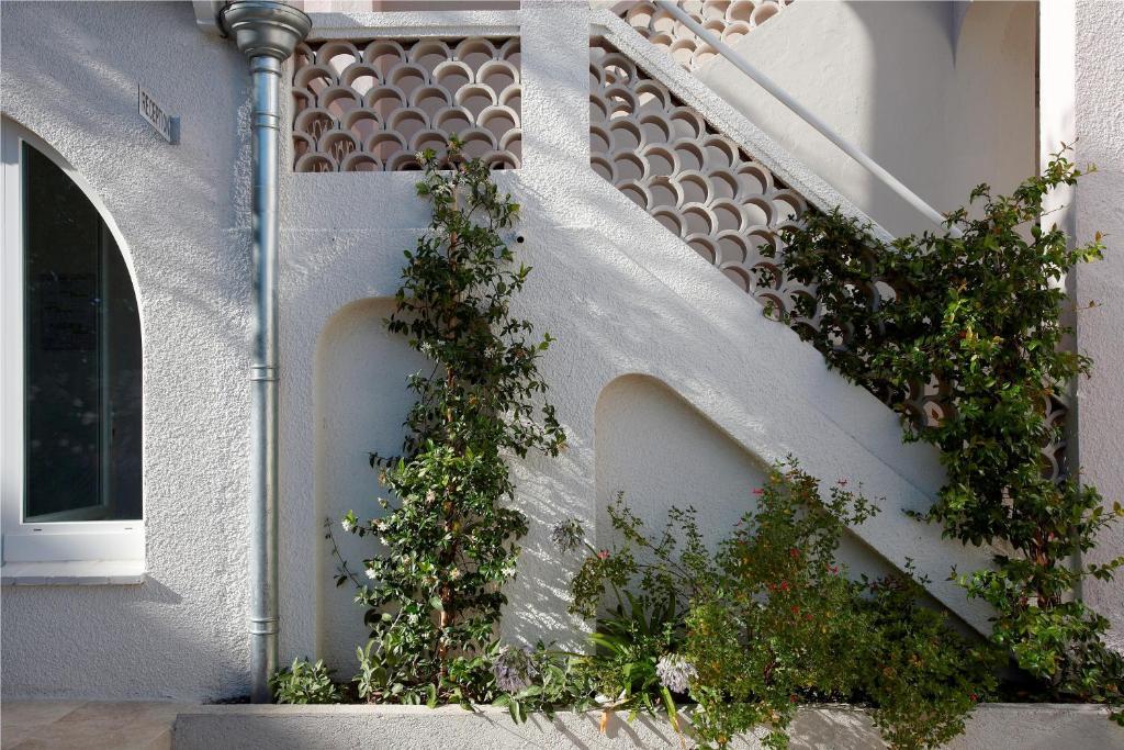 Residence Aragon Juan-les-Pins Eksteriør billede